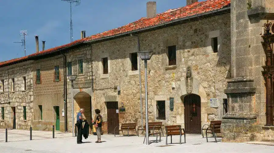 albergue del monasterio de san juan de ortega