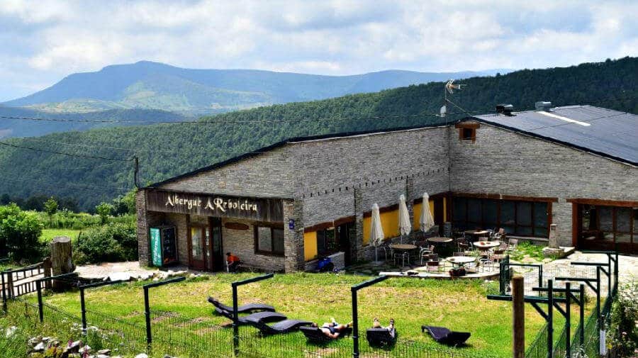 albergues exclusivos para bicigrinos en el camino de santiago