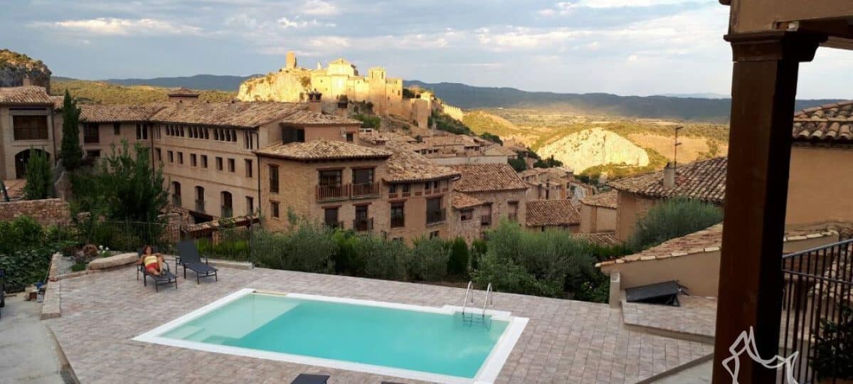 apartamentos el portal de alquezar