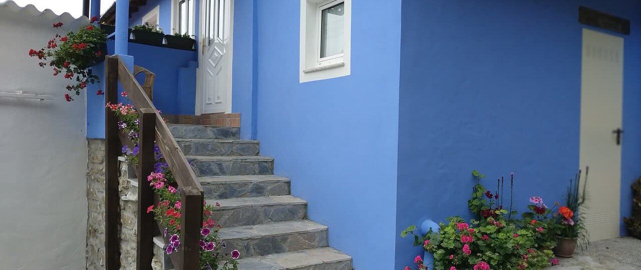 casa de aldea la purida