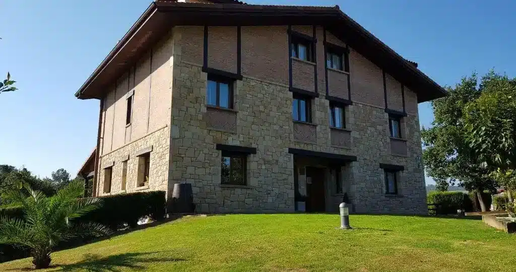 casa rural eguzkilore