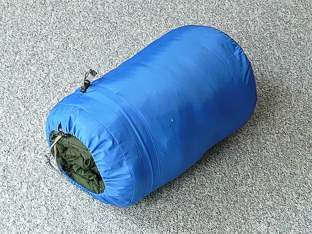 Cuidado y mantenimiento del saco de dormir