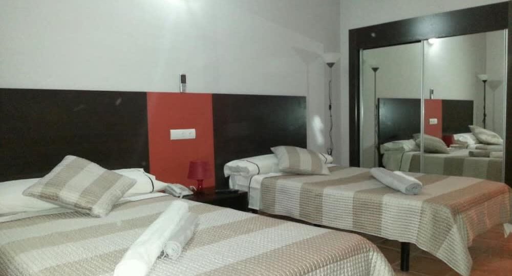 hostal ayamonte los mellizos