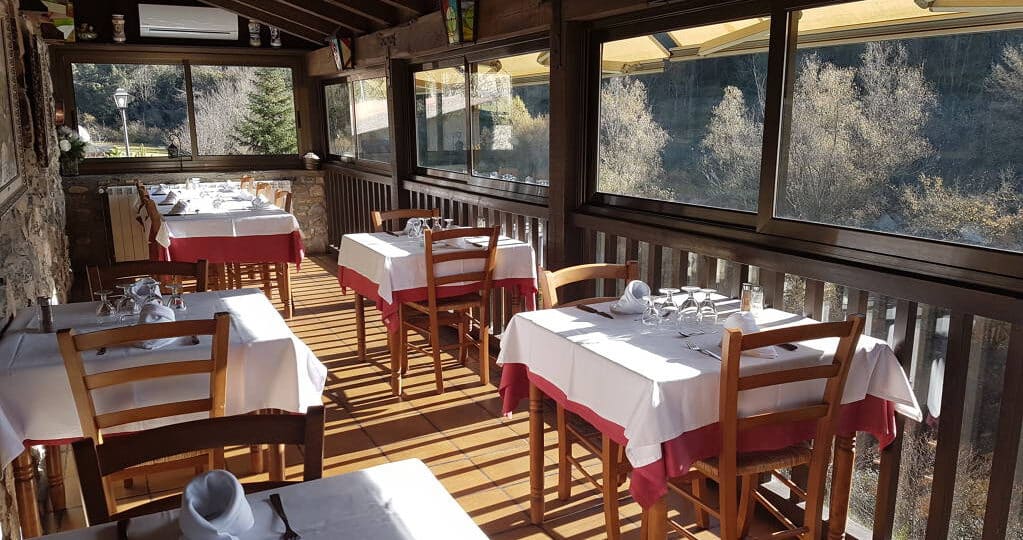 hostal el forn de beget