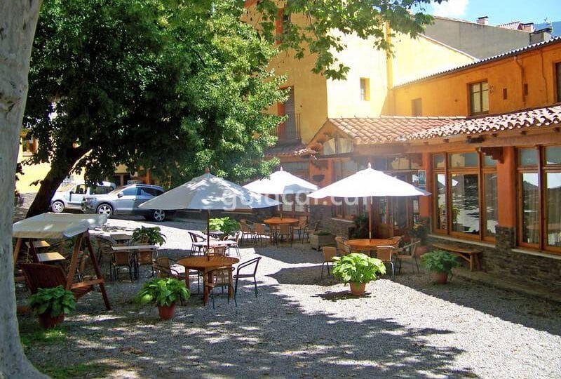 hostal prats jardi