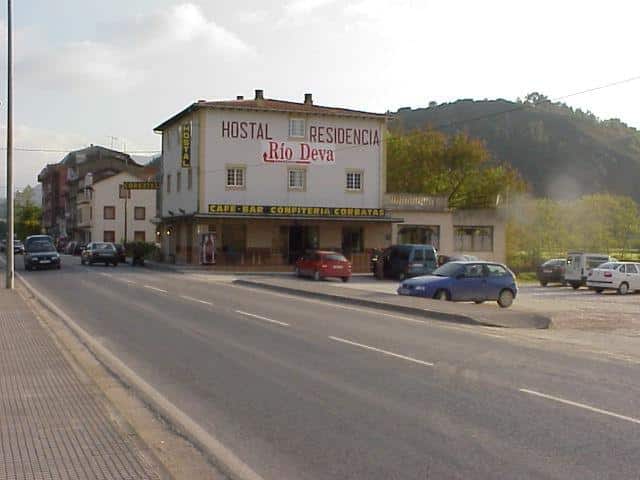 hostal rio deva