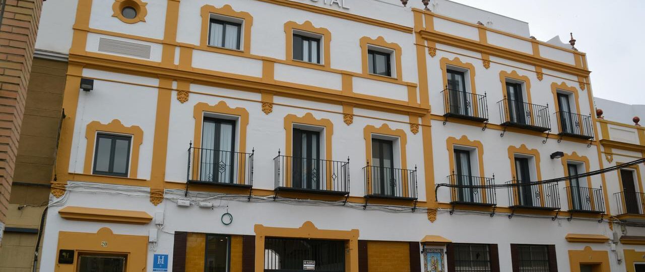 hostal sevilla santa justa