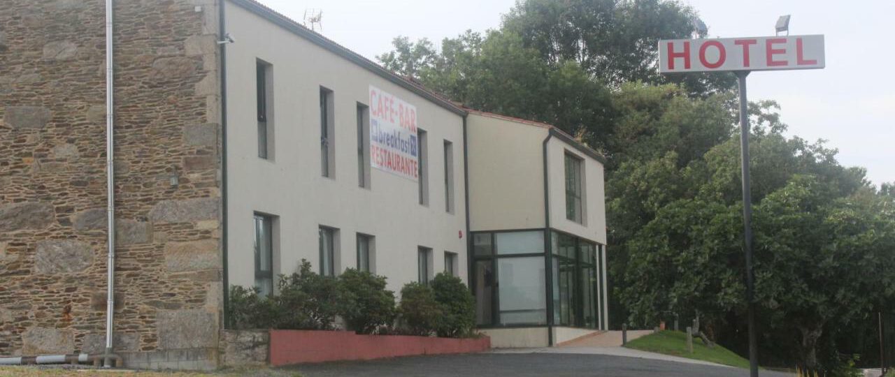 hotel restaurante amenal