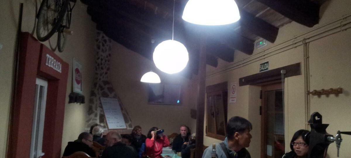 los canarios albergue bar restaurante