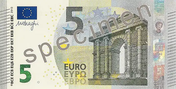 Los precios oscilan entre 5 y 15 euros por noche en albergues municipales
