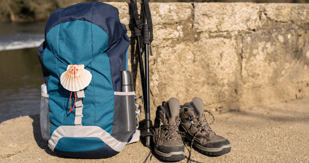 mochila perfecta para el camino de santiago guia completa