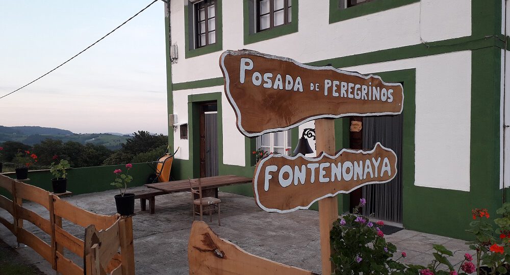 posada de peregrinos fontenonaya